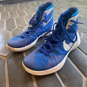 Men’s Nike Basketball Shoes
